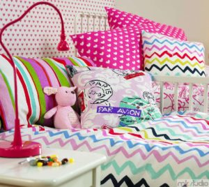 Tkaniny obiciowe do pokoju dziewczynki, poduszki i pościel do pokoju dziewczynki, różowy pokój dla dziewczynki